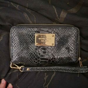 Michael Kors wallet